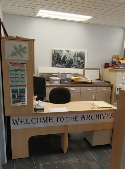 Day 2 #ArchiveBuildings The Oak Bay Archives are on the ground floor /basement level of Municipal Hall, 2167 Oak Bay Ave. From the side entrance by Fairway, press the buzzer to connect via intercom. #Archive30
